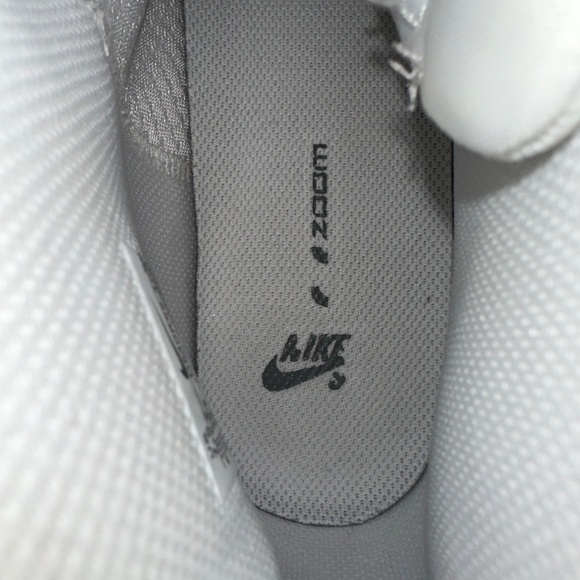 NIKE SB ZOOM BLAZER MID PREMIUM WITH FLORAL PAISLEY, 7.5, CB2472 - Picture 6 of 6